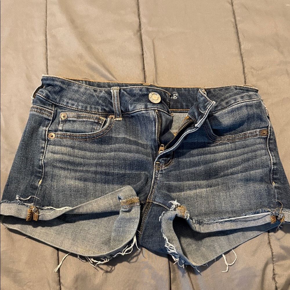 American Eagle Outfitters Dark Blue Jean Shorts size 2